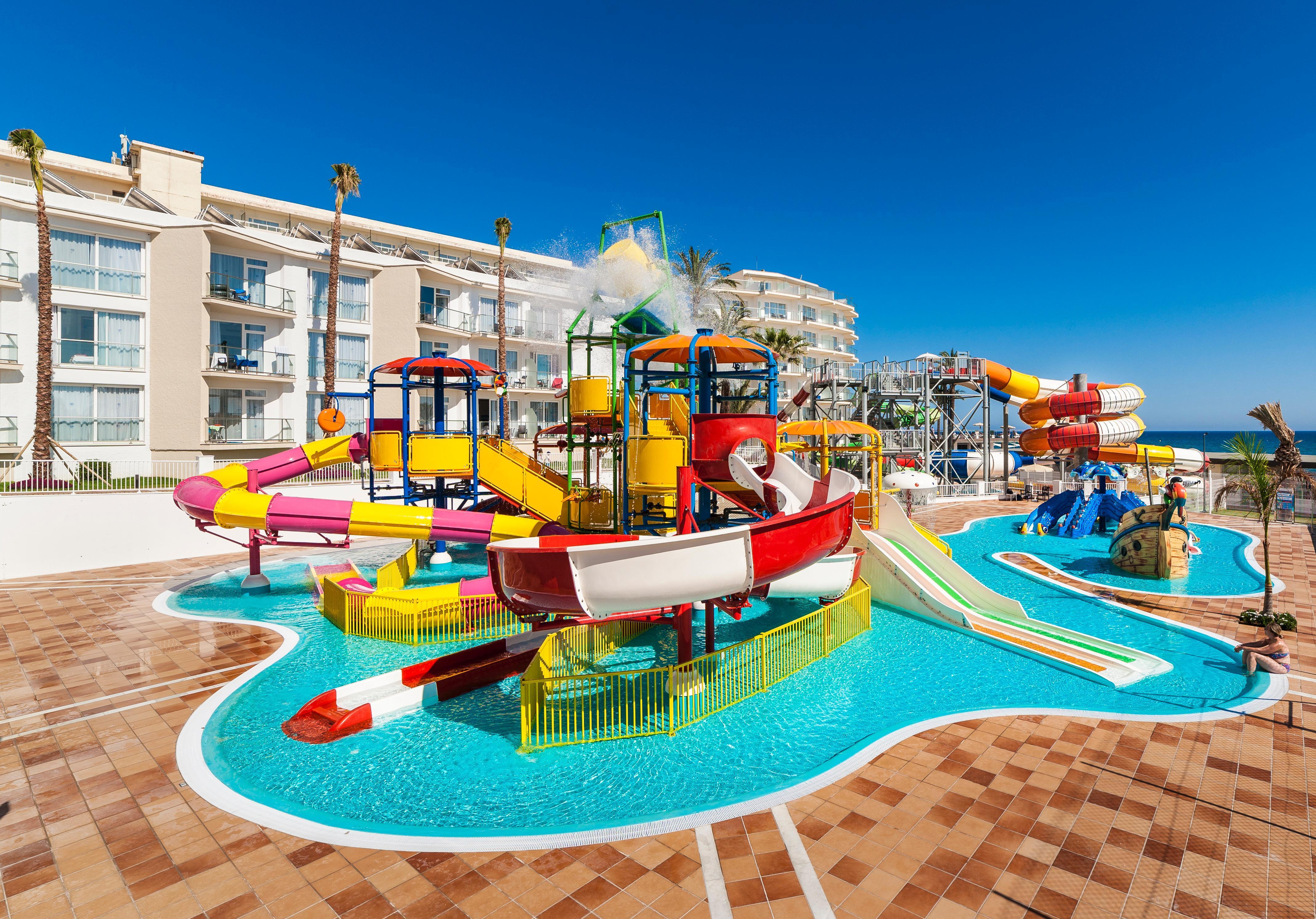 Globales Playa Естепона Екстериор снимка